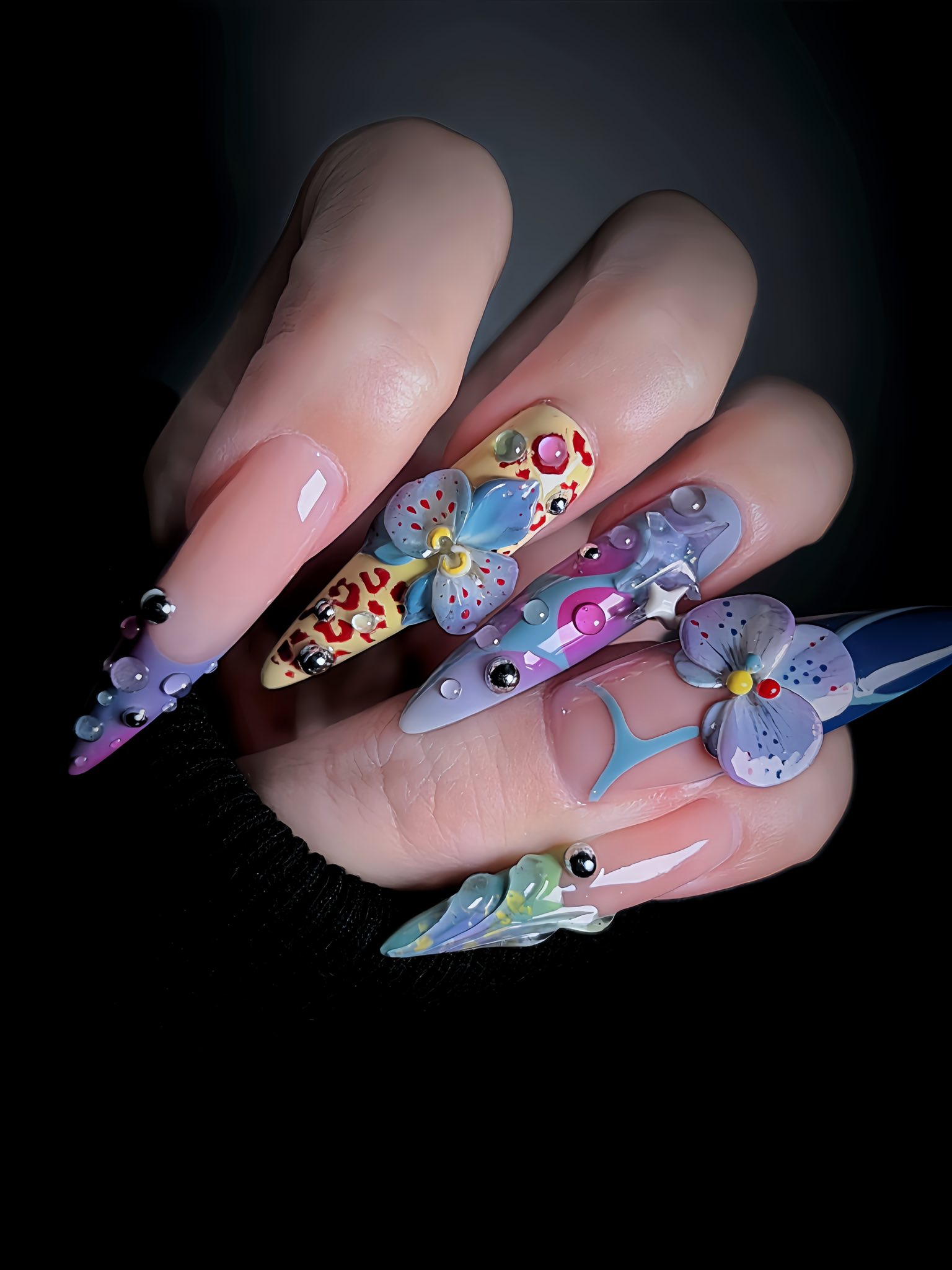Nail hoa nghệ thuật